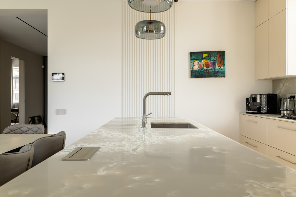 Элегантная квартира: светлые тона и изысканность