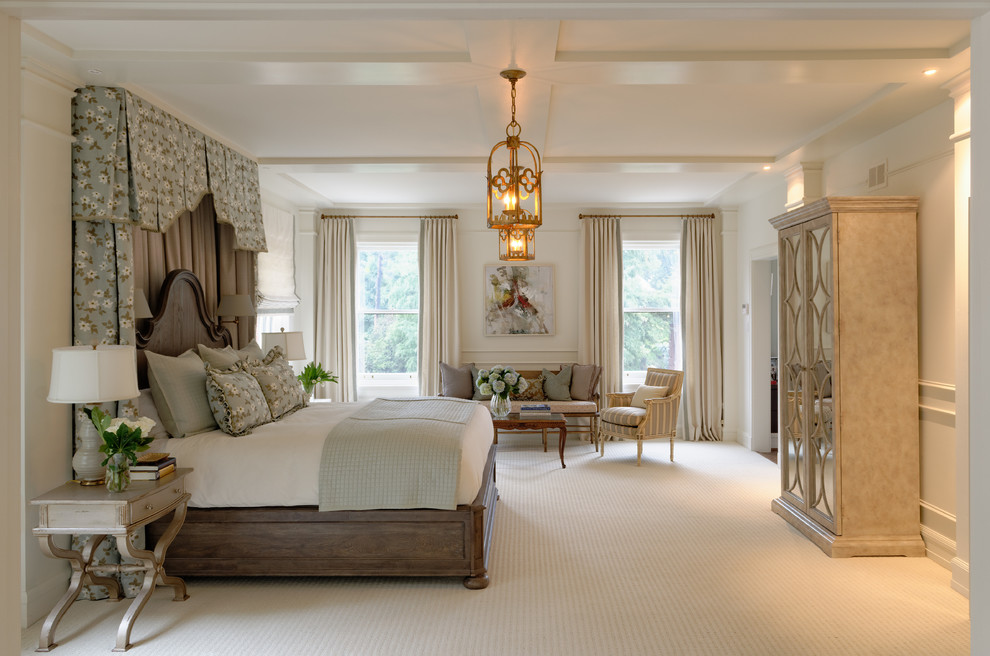 Inspiration for an expansive traditional bedroom in St Louis.