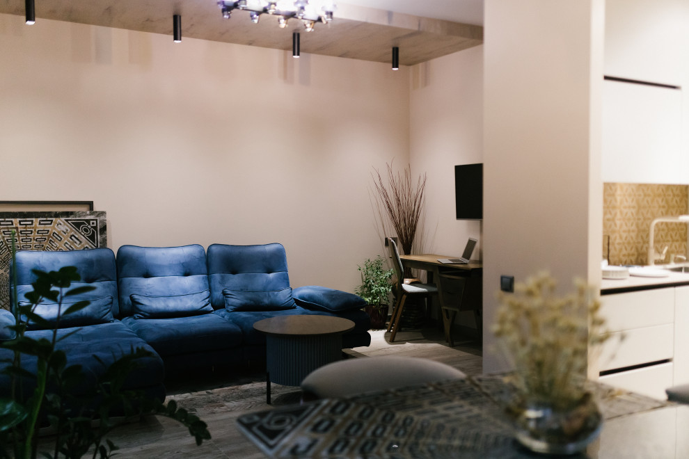 Мужской характер. Гостиная