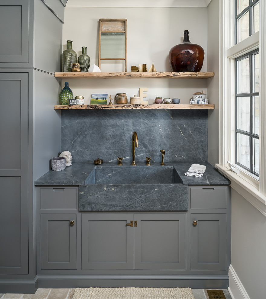 Laundry room - transitional laundry room idea in Chicago