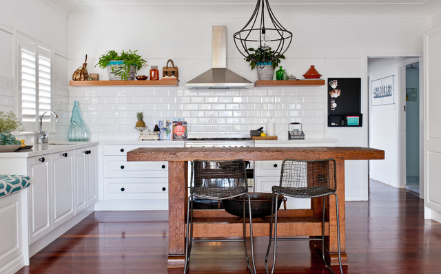 Hamptons traditional-kitchen