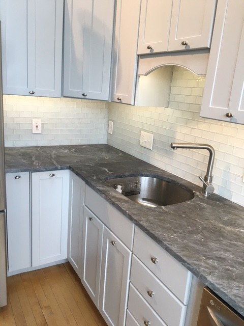 Inspiration for a transitional kitchen remodel in Boston
