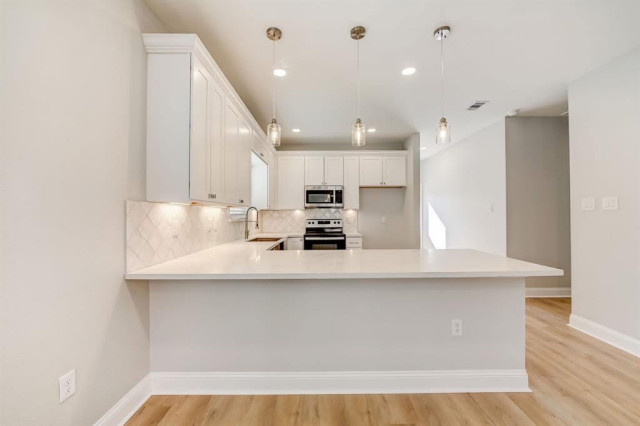 Kitchens contemporary-kitchen