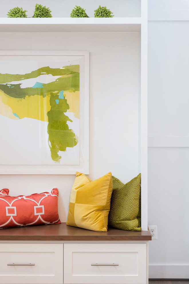 Example of a transitional home design design in Baltimore