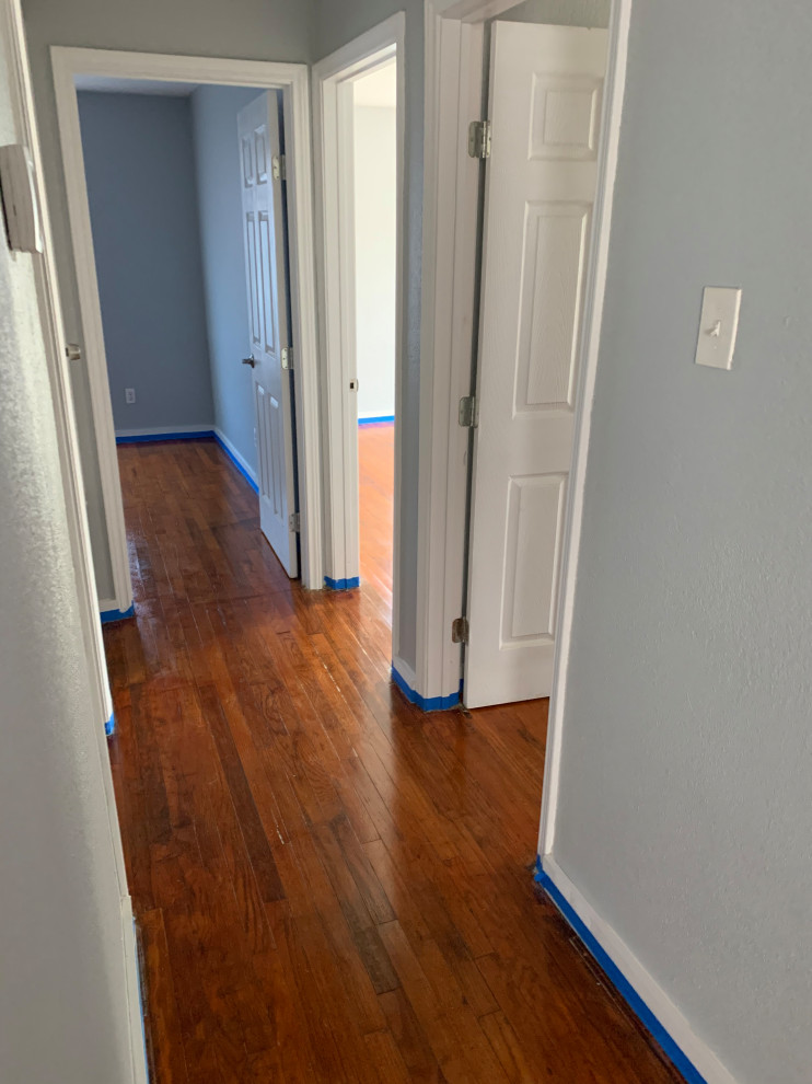 Hallway - hallway idea in Austin