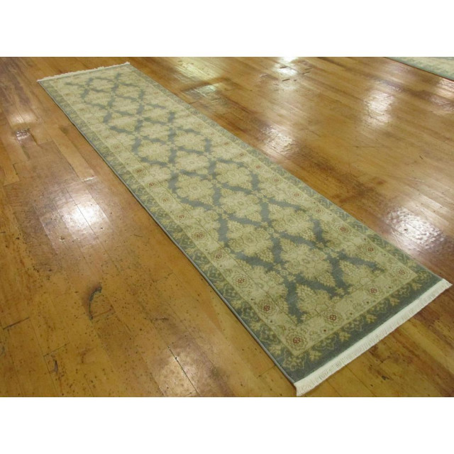 Unique Loom Zinnia Edinburgh Rug, 2'7x10' Traditional Area Rugs