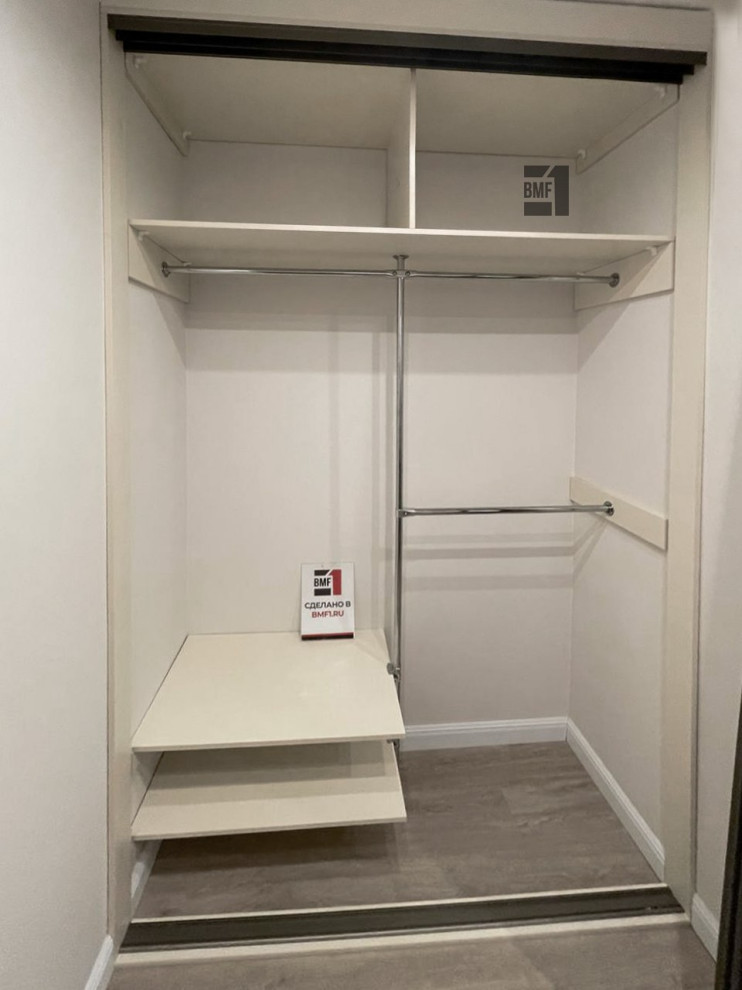 Шкаф-купе с зеркалами в прихожую