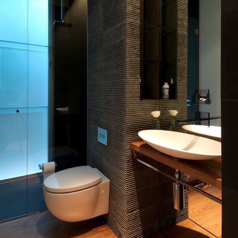 Design ideas for a contemporary bathroom in Sydney.
