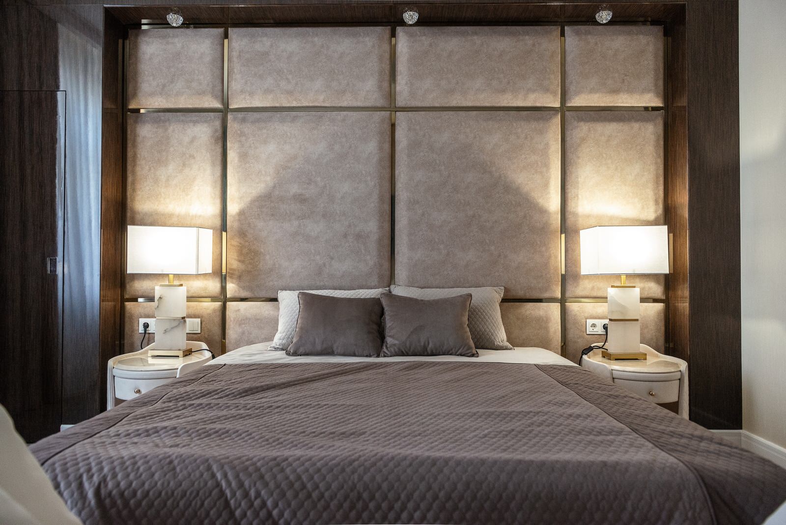 Дом с бассейном