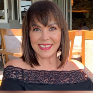 Karen Schaefer Louw