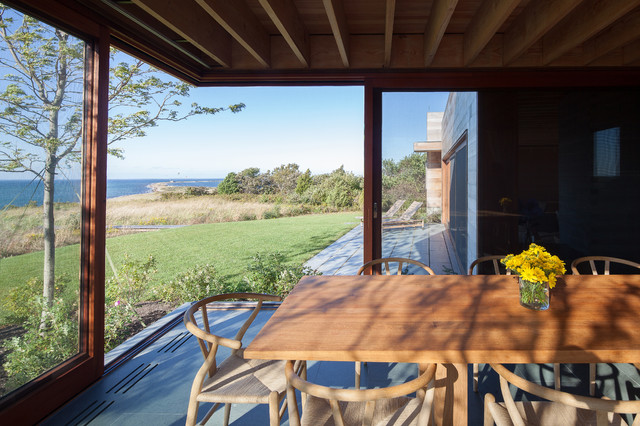Island House trendy