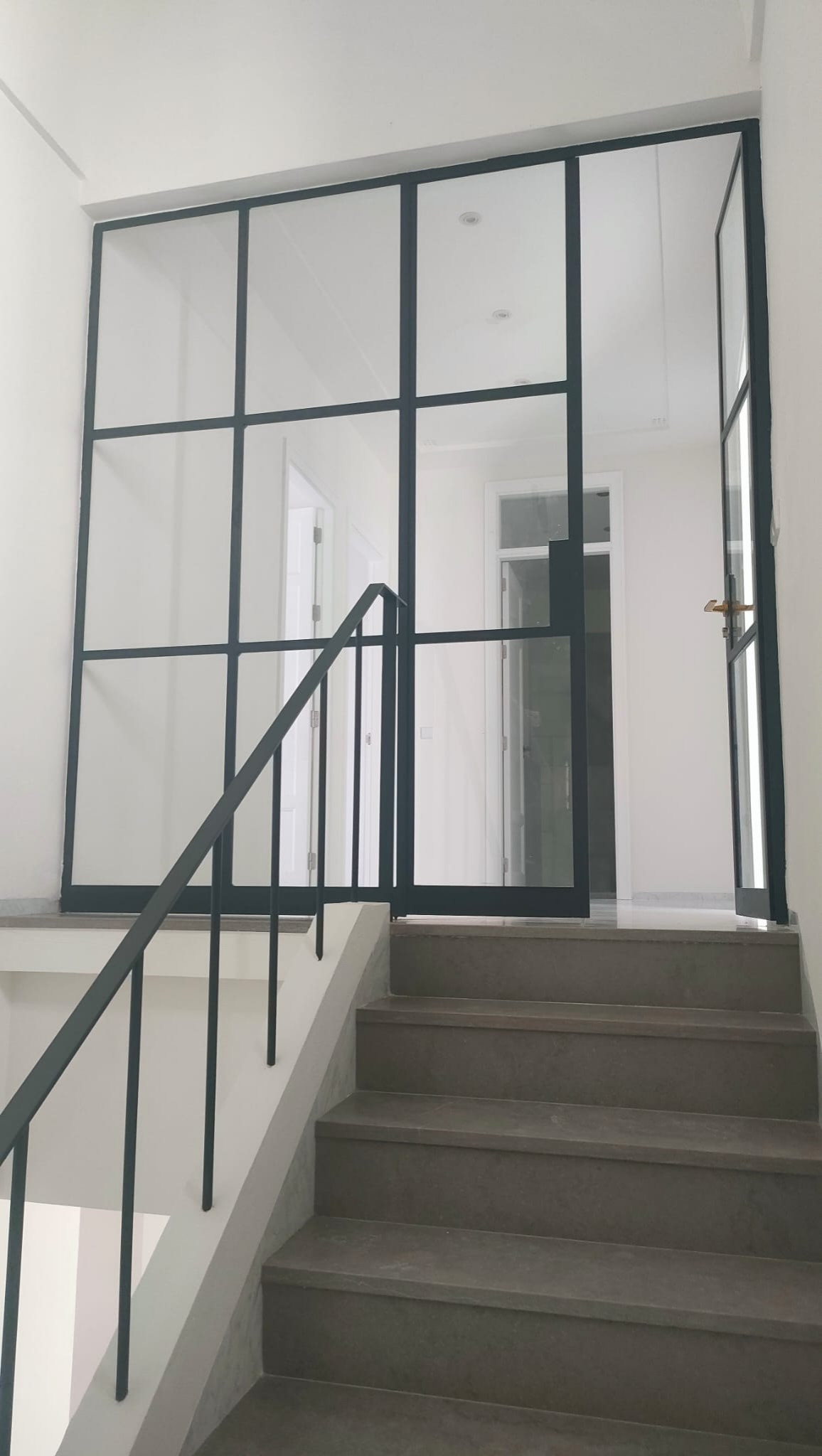 CASA CON DOS PATIOS