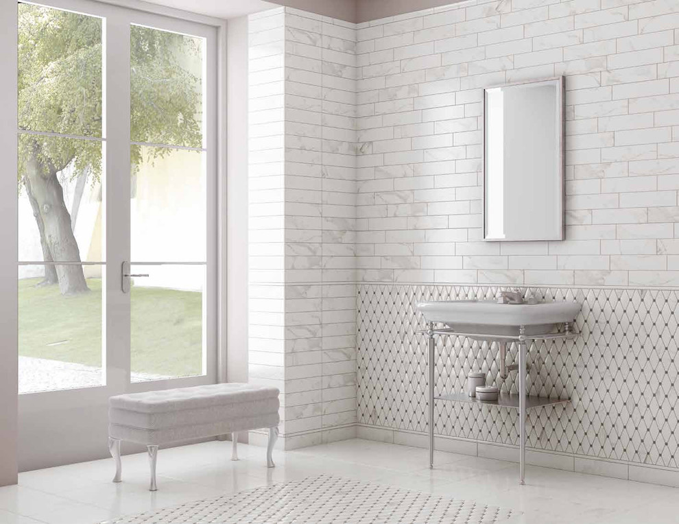 Inspiration for a transitional bathroom remodel in New York