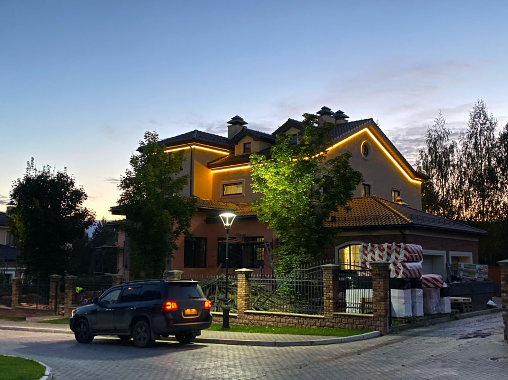 Дом "Рубин-Эстейт"