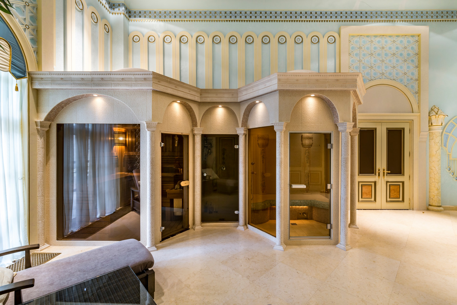 Лакшери, или как исключительно вписать СПА комплекс в концепцию дома