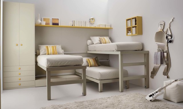 Space Saving Solutions contemporaneo-dormitorio