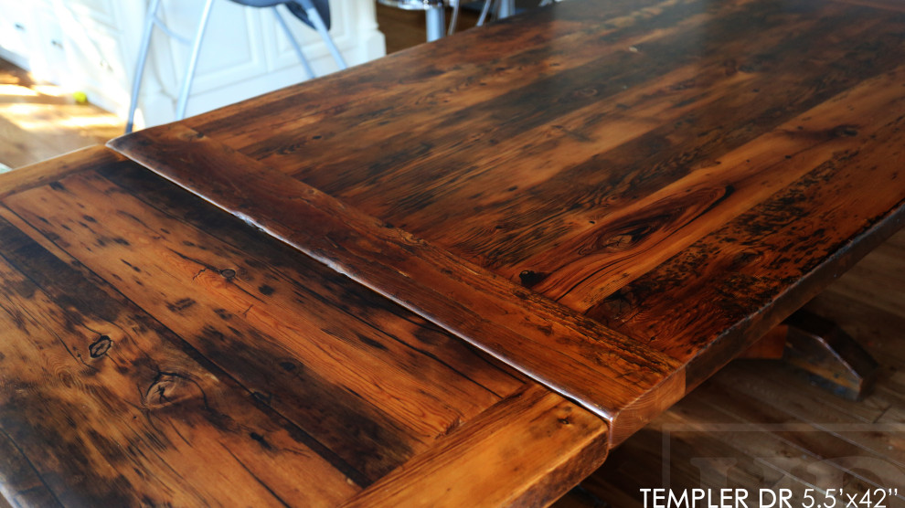 Dining room - rustic dining room idea in Toronto