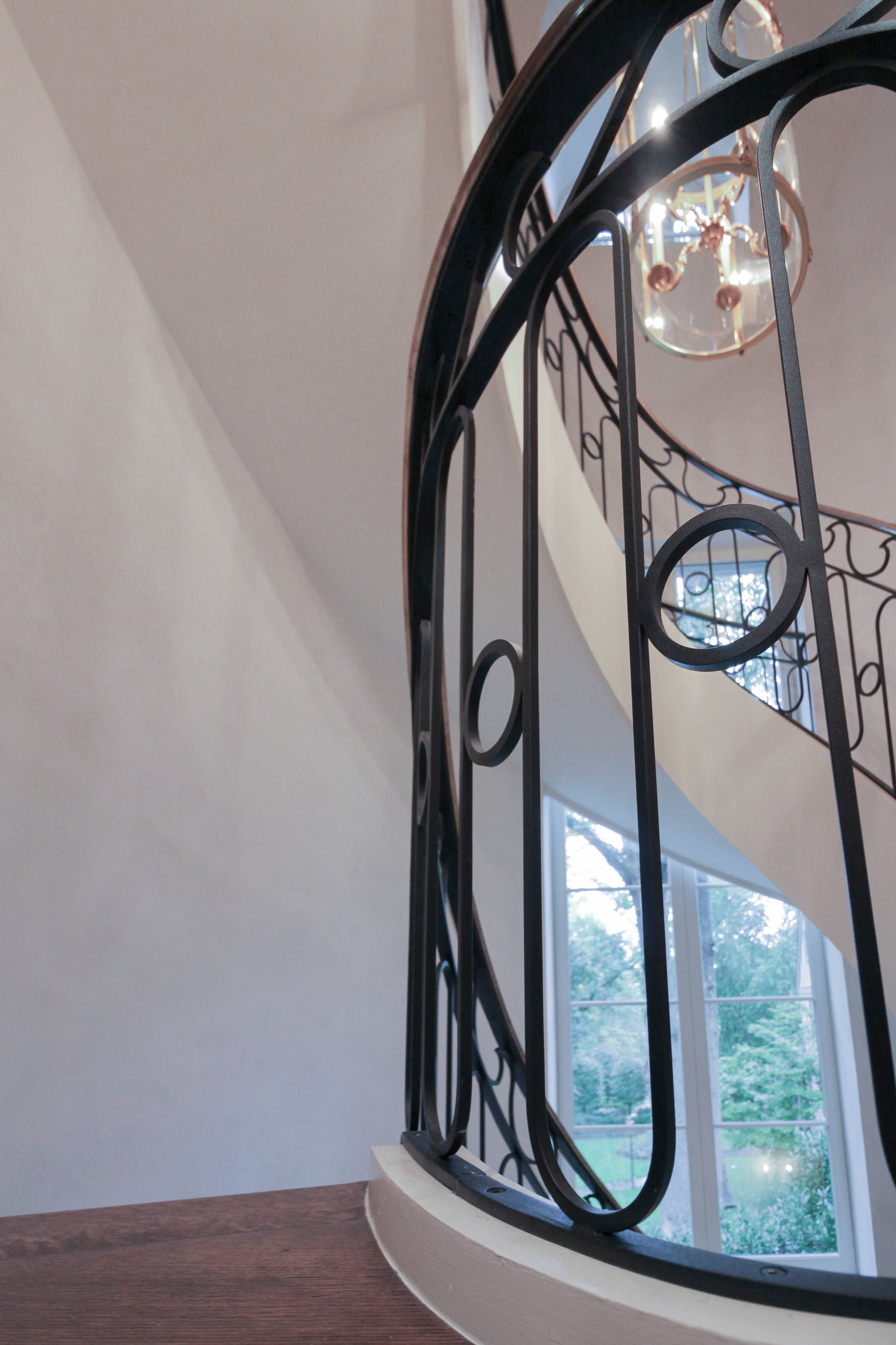 61_Sculptural/Elliptical Staircase in Washington, DC 20008