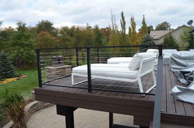 Modern Deck trendy-terrasse