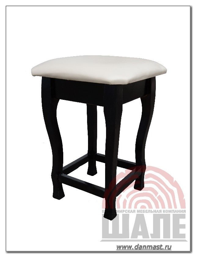 Табуреты из массива