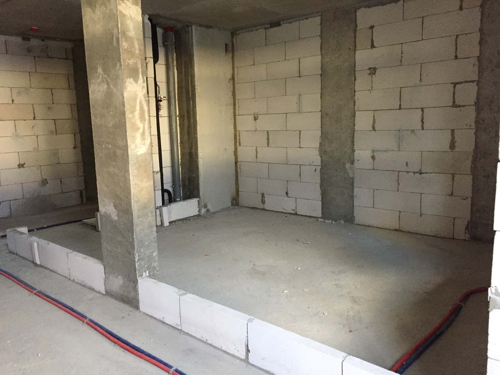 Купание красного коня.