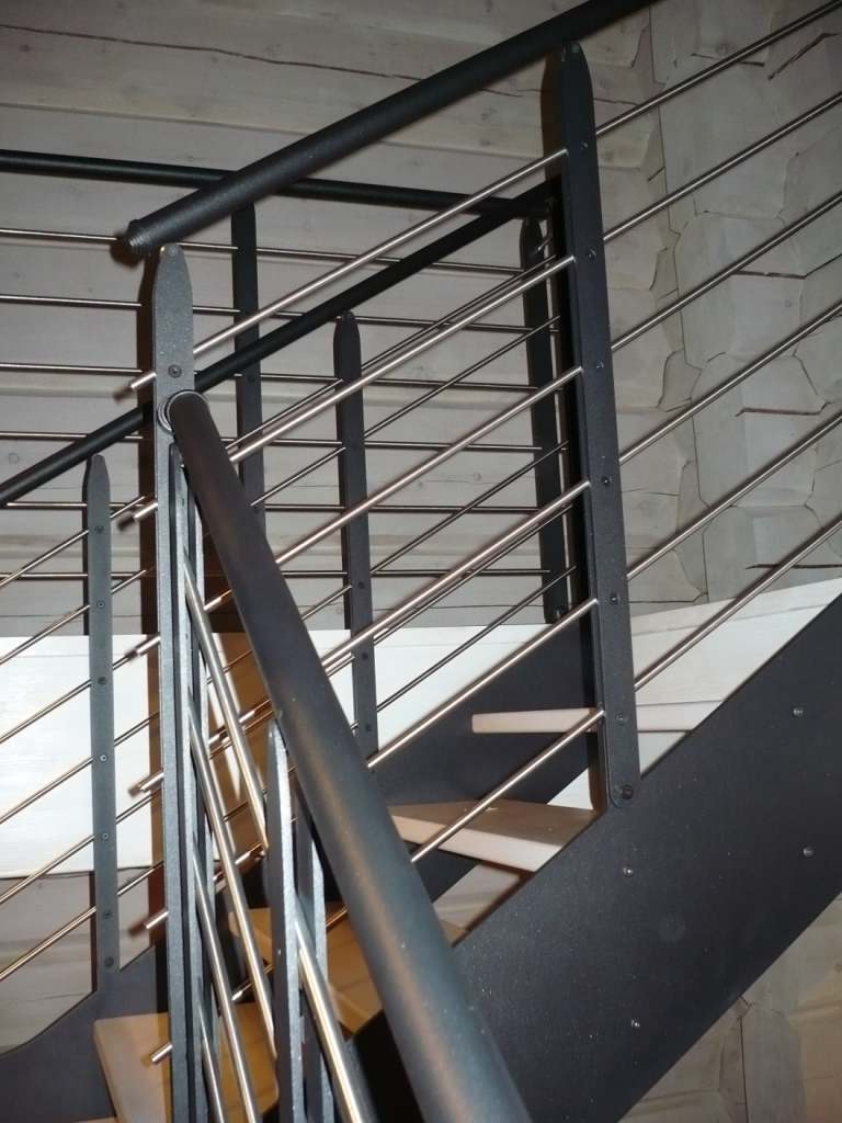 Laser Wood - Лестница с итальянским ограждением (2018)