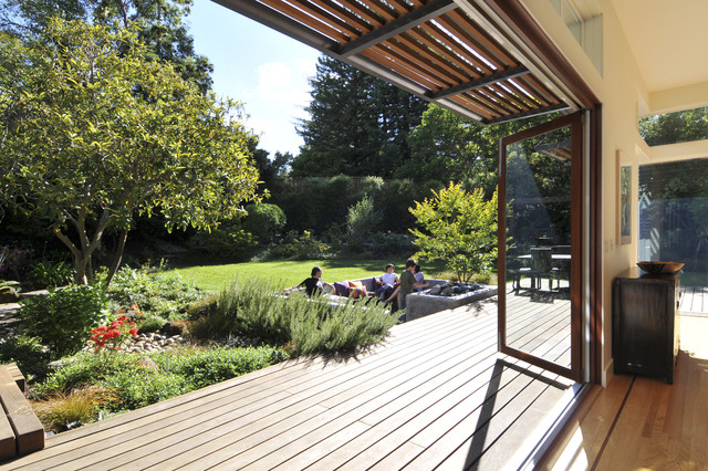 Balsamina Residence contemporary-traedaeck