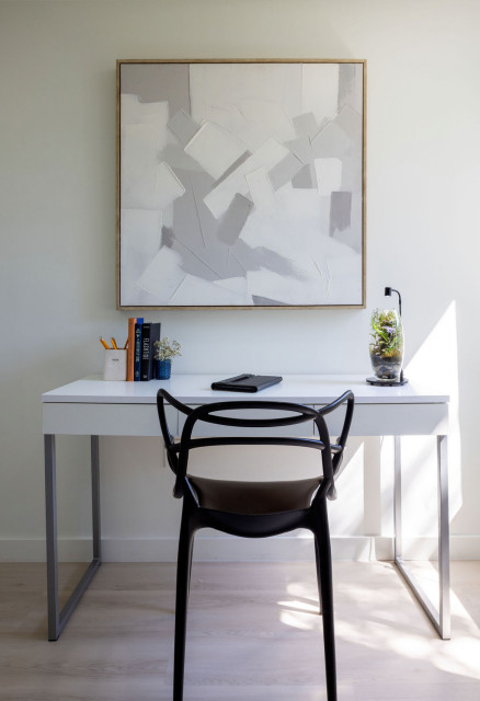 Miami Shores II contemporary-home-office