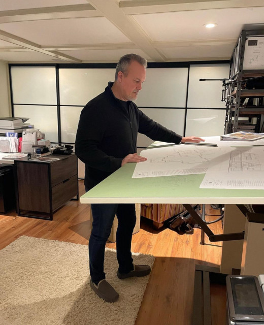 Door & Glazing System (Screens, Sliding & Hinged) Contemporary Home