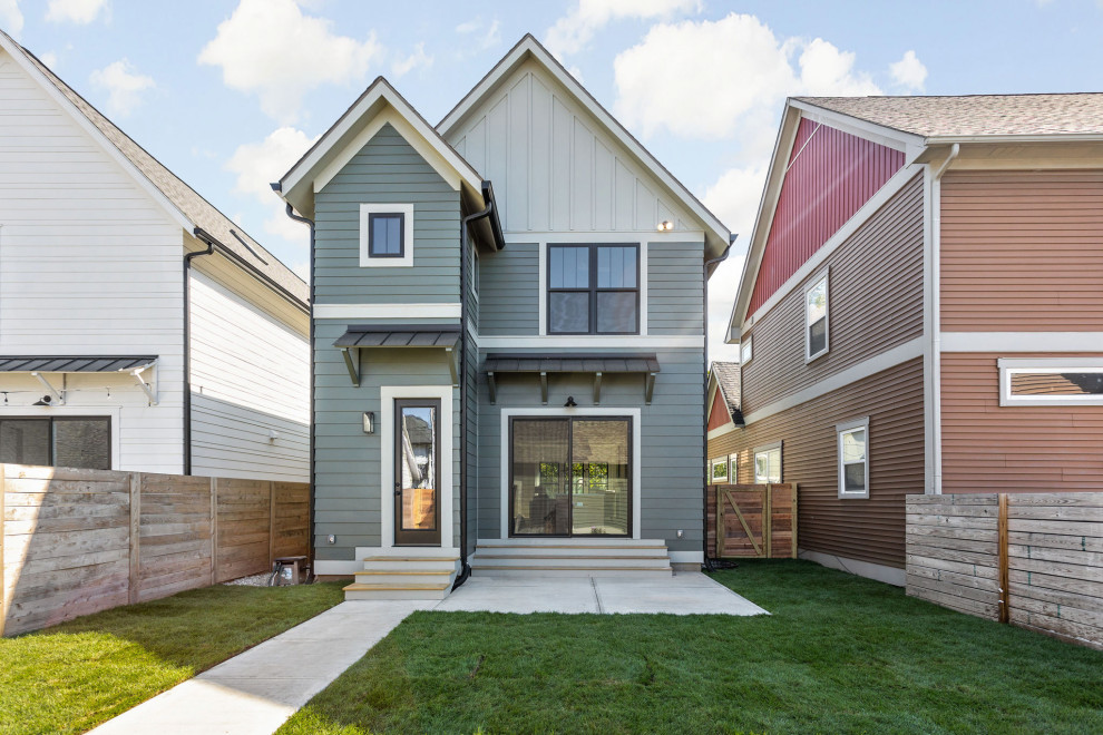 Home design - transitional home design idea in Indianapolis