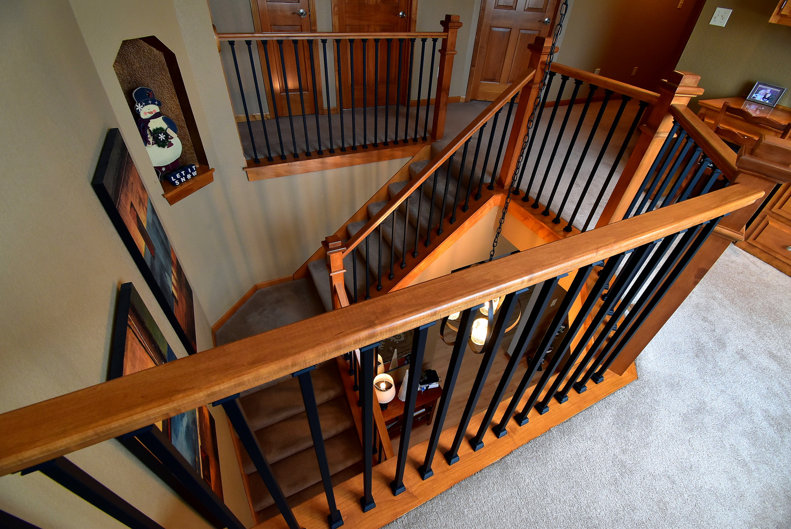 New Berlin Residence - Updated Handrail