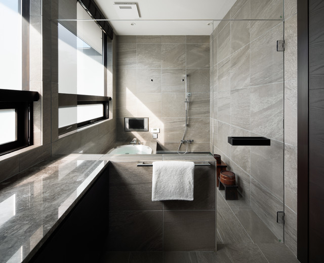 SK邸 modern-bathroom