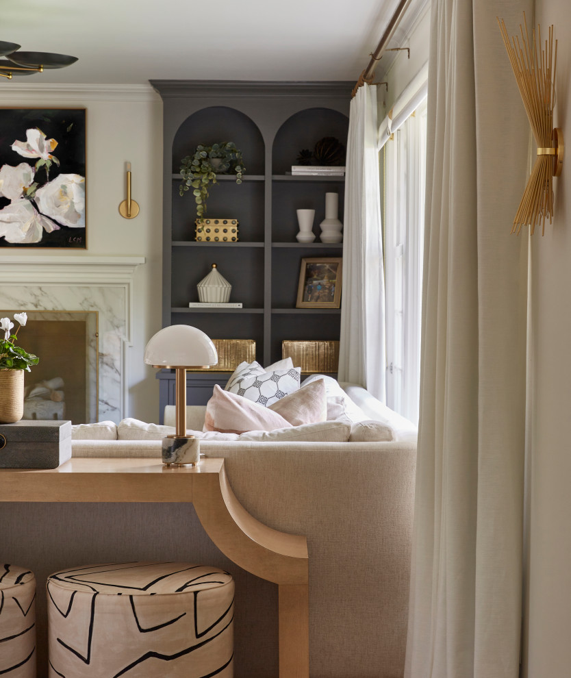 Transitional family room photo in New York
