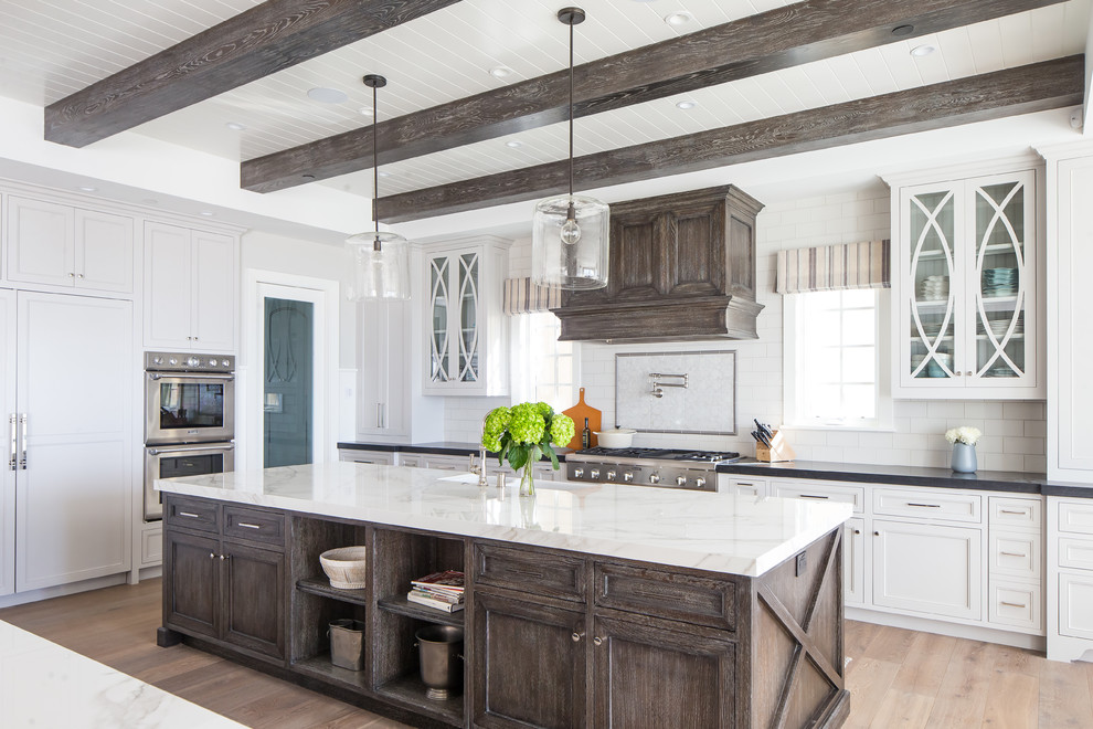Beachview II - Traditional - Kitchen - Orange County - by Brandon Architects, Inc.
