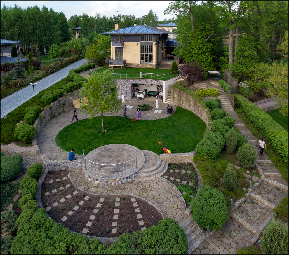 125 ступеней вниз