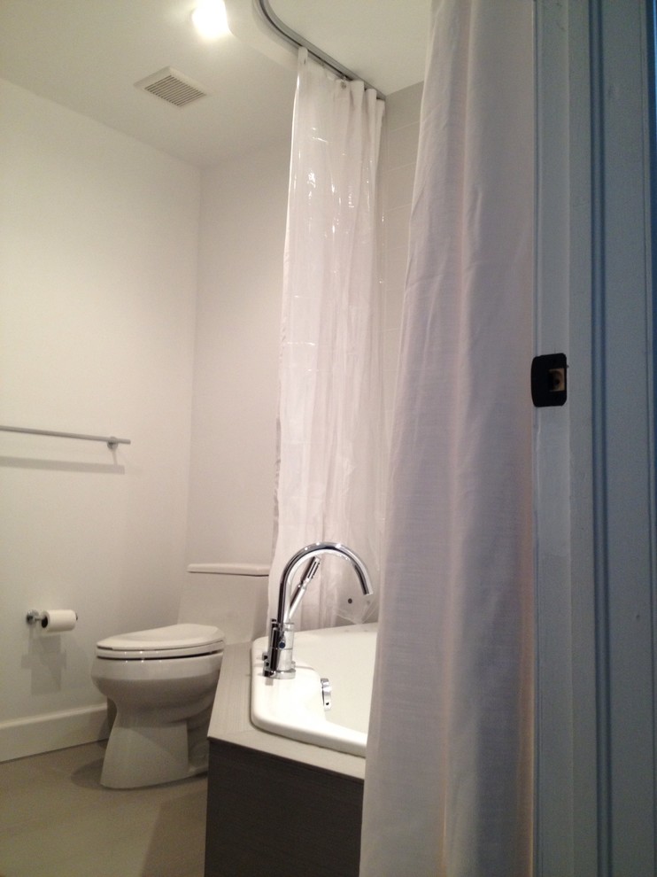 Nizam residence bathrooms