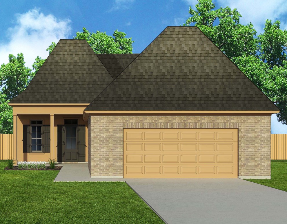 Inspiration for a transitional home design remodel in New Orleans
