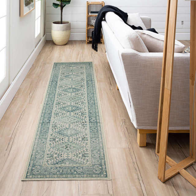 Mohawk Home Diamond Tribal Grey 2' x 3' Area Rug, 2' x 7