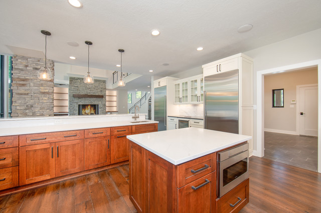 Stone Hill estate modern-kitchen