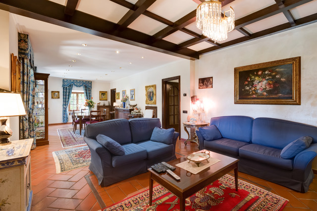 Villa - Lariano klassisk-vardagsrum
