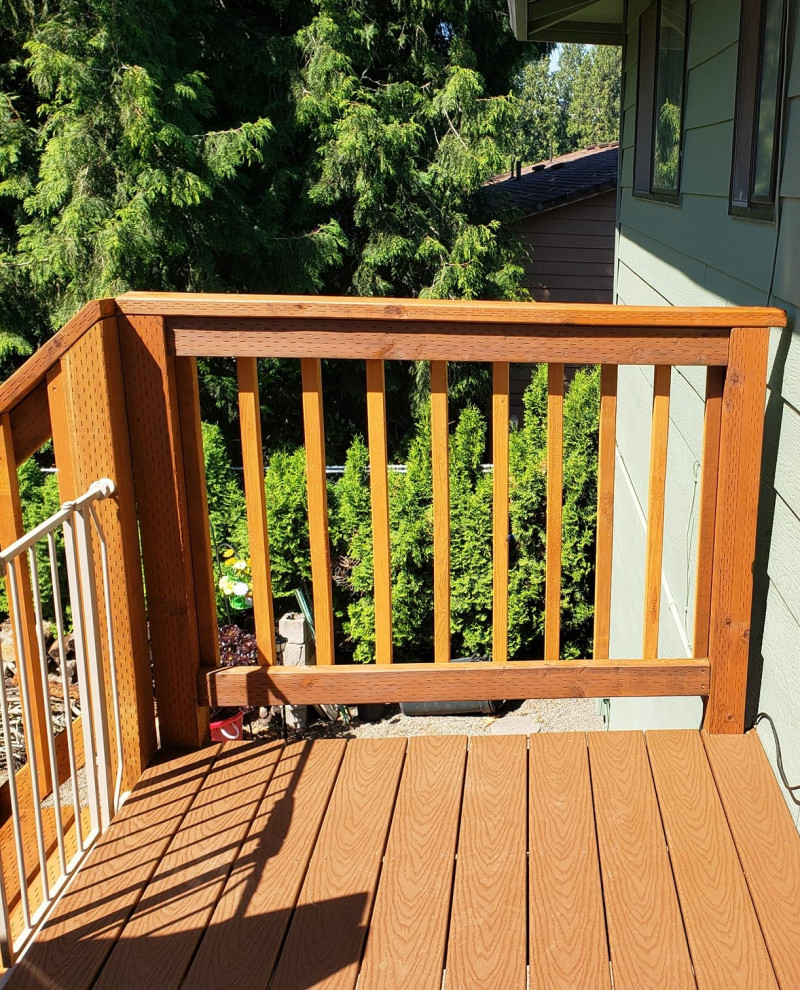 Gresham, Oregon - Second Floor Deck