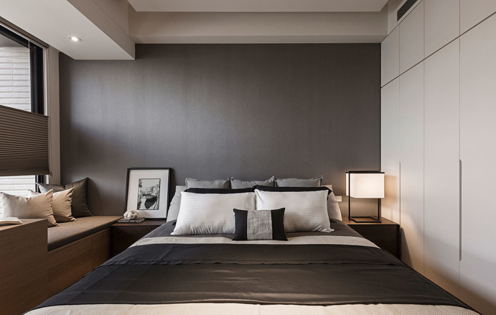 Лаконичный интерьер квартиры с кабинетом и детской комнатой от L DESIGN