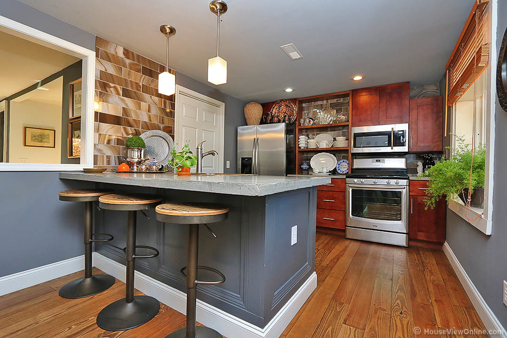 Eclectic kitchen photo in Chicago