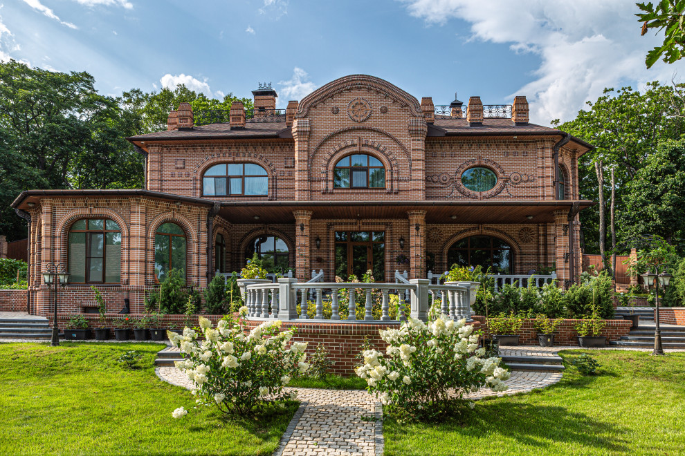 Загородный дом (усадьба) из кирпича