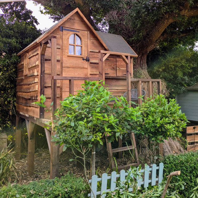 Rustic Treehouse rustik-foerraad