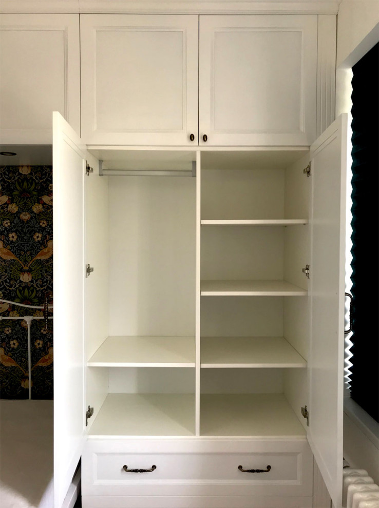 Шкаф в спальню