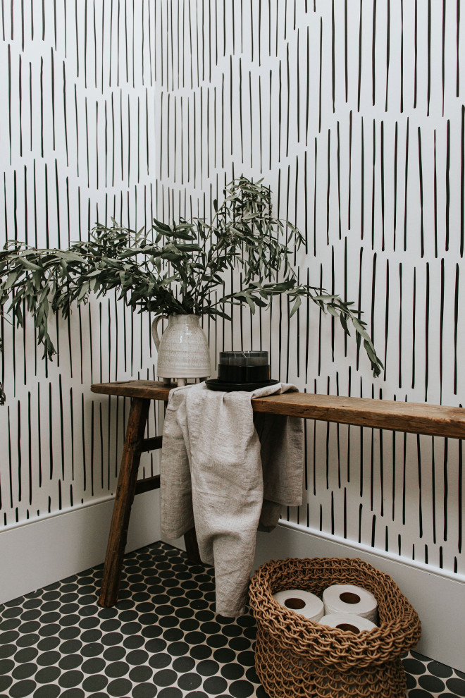 Home design - transitional home design idea in Phoenix
