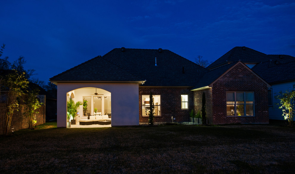 This is an example of a contemporary exterior in New Orleans.