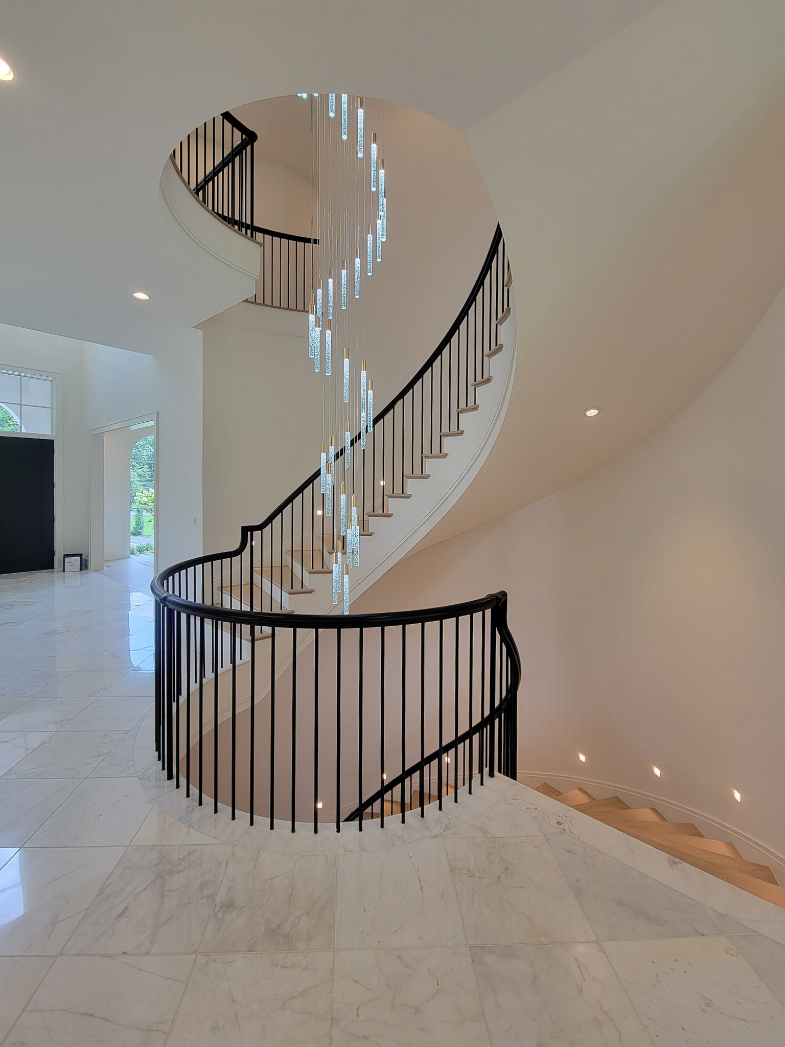 Project #158 | Contemporary Curved Staircase