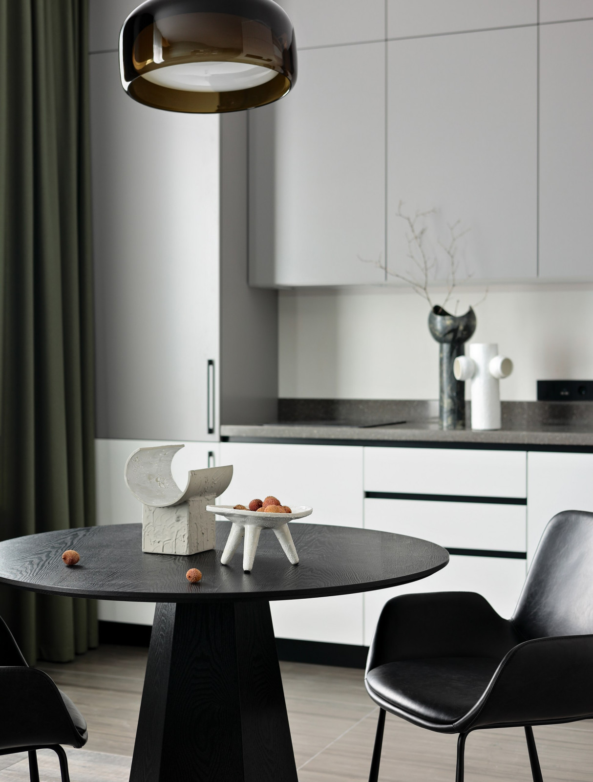 ИЗЯЩНЫЙ АНДЕГРАУНД